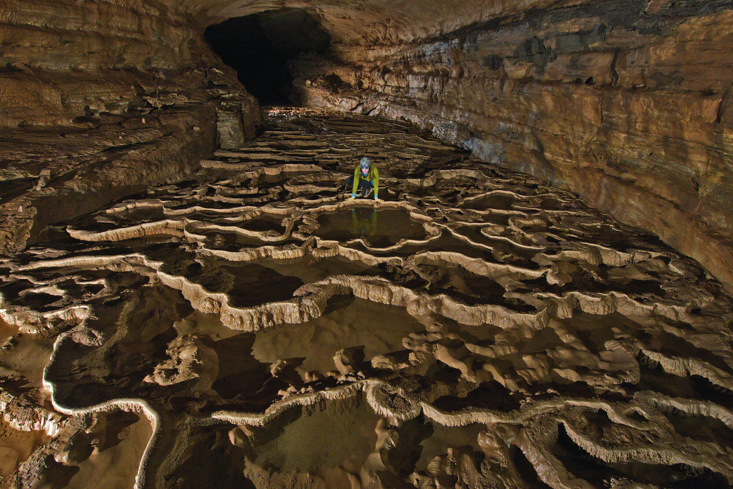 Mapping an Underground Labyrinth 