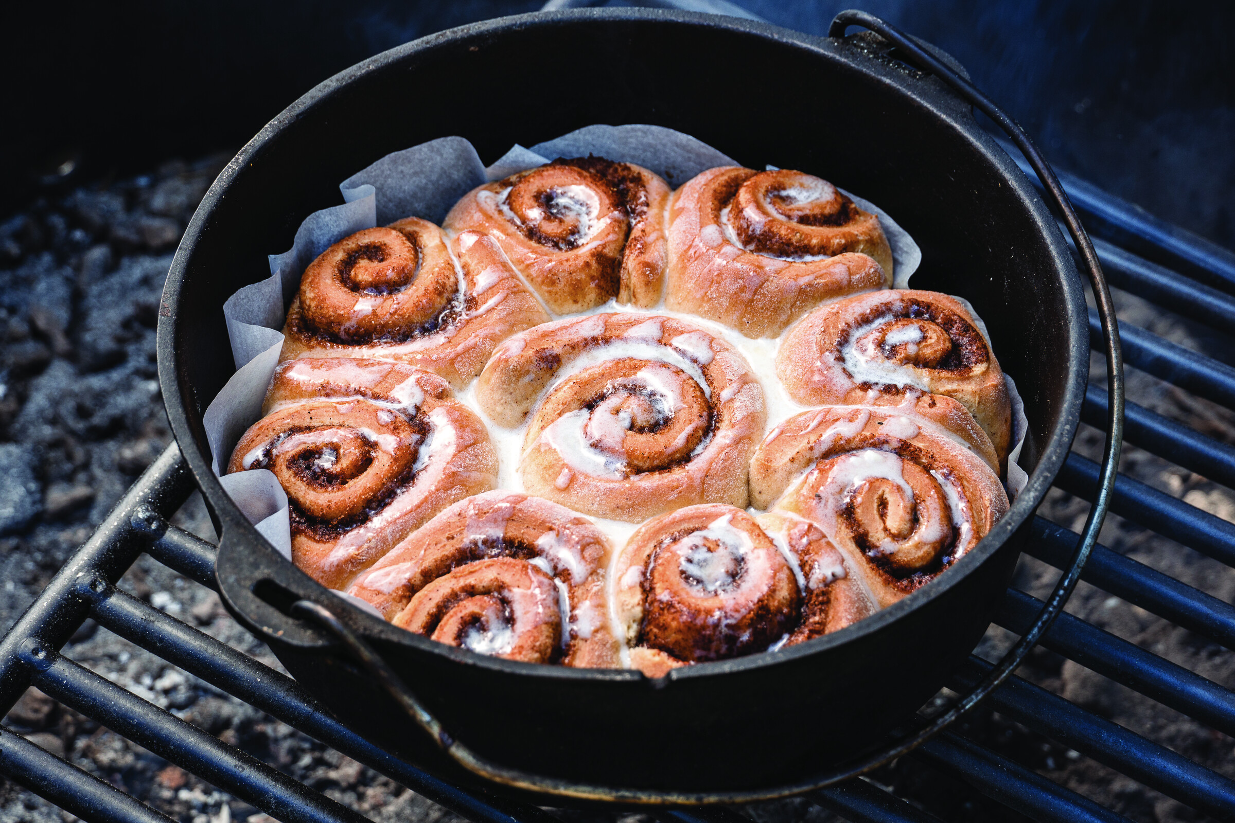 Homemade Dutch Oven Cinnamon Rolls